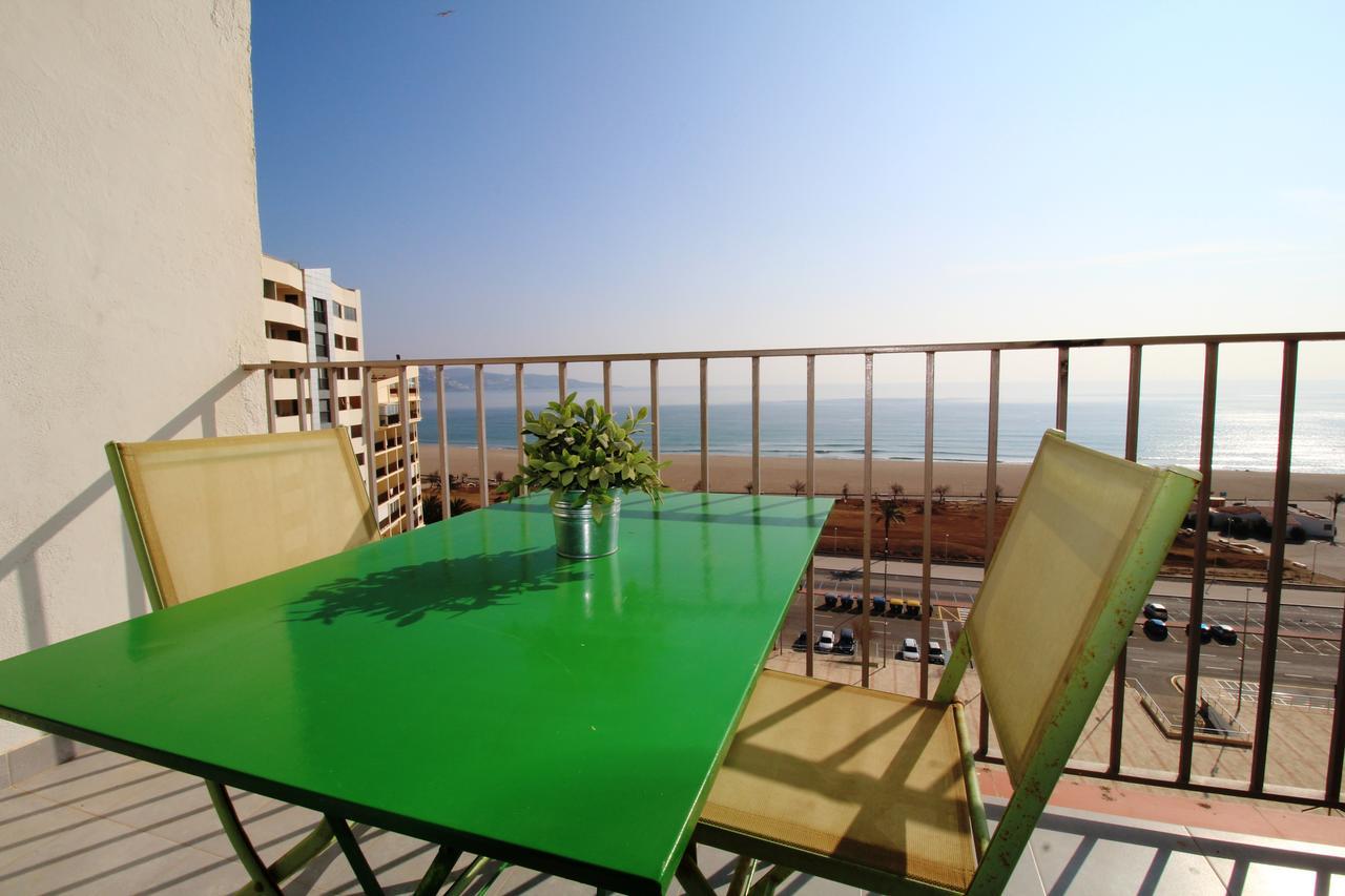 Apartamento SYLVIA 11D1 - Precioso estudio en primera línea de mar - céntrico - terraza vista mar - playa - wifi Ampuriabrava Exterior foto